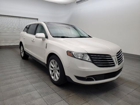 Used 2018 Lincoln MKT GTDI Reserve image 13