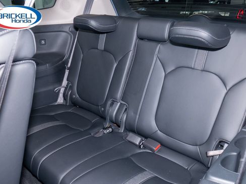 Certified 2023 Honda Pilot Touring image 18
