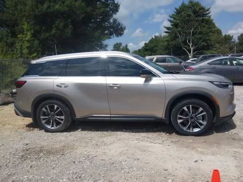 Used 2023 INFINITI QX60 Luxe w/ Cargo Package AWD/4WD image 5