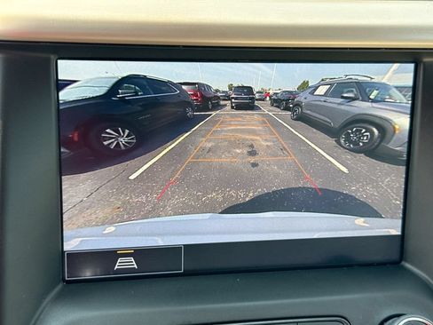 Used 2023 GMC Acadia Denali AWD/4WD image 17