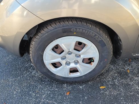 Used 2013 Kia Soul image 34