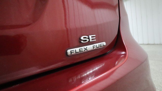Used 2016 Ford Focus SE w/ SE Cold Weather Package FWD image 21