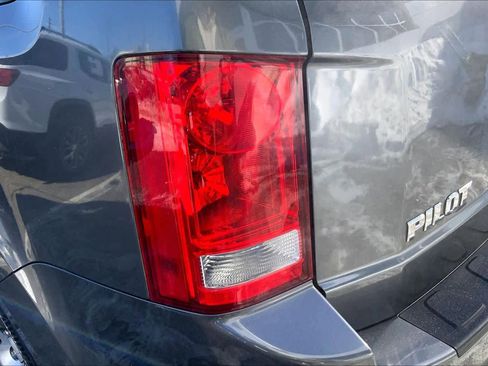 Used 2012 Honda Pilot Touring image 25