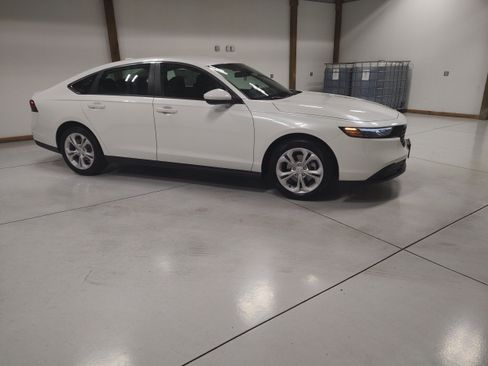 New 2026 Honda Accord LX image 2