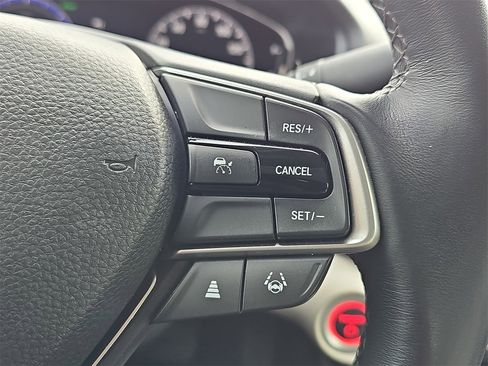 Used 2022 Honda Accord EX-L image 17