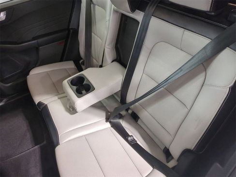 Used 2023 Ford Escape Platinum image 26