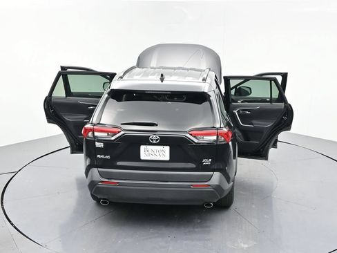 Used 2024 Toyota RAV4 XLE AWD/4WD image 25