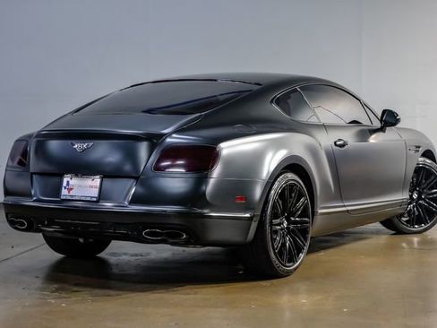 Used 2016 Bentley Continental GT image 11