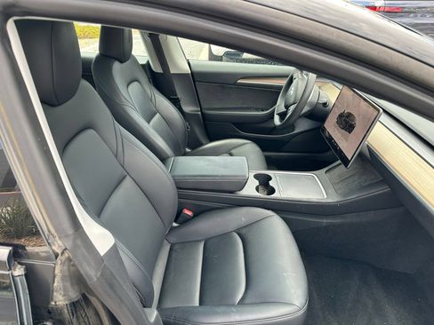 Used 2023 Tesla Model 3 Standard Range RWD image 4