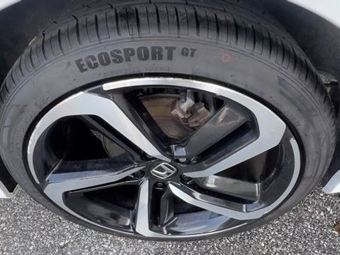 Used 2018 Honda Accord Sport image 19