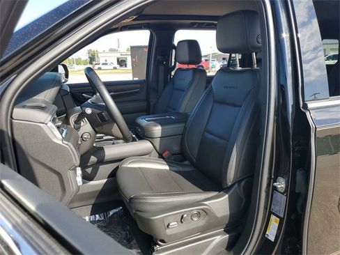 Certified 2024 GMC Yukon XL Denali w/ Max Trailering Package image 20