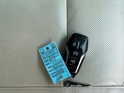 Used 2016 Ford Explorer Platinum AWD/4WD image 35