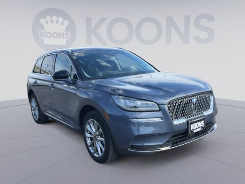 Used 2022 Lincoln Corsair AWD w/ Premium Package image 4