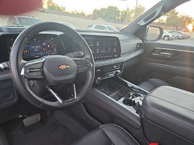 Used 2025 Chevrolet Tahoe Premier RWD image 5