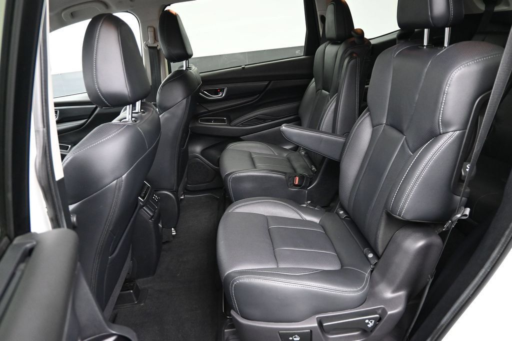 Used 2023 Subaru Ascent Limited AWD/4WD image 16