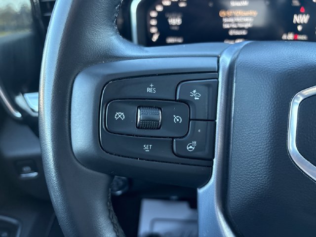 Used 2026 GMC Sierra 1500 SLT AWD/4WD image 11
