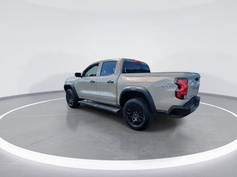 Used 2024 Chevrolet Colorado Trail Boss image 6
