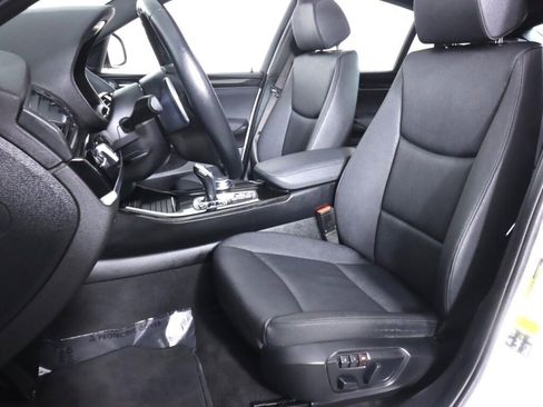 Used 2018 BMW X4 xDrive28i w/ Parking Assistance Package image 30