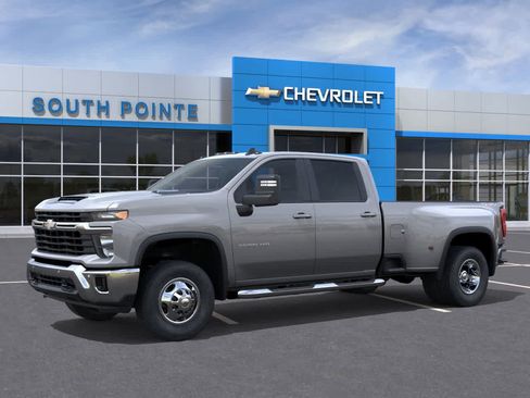New 2026 Chevrolet Silverado 3500 LT w/ All Star Edition image 2