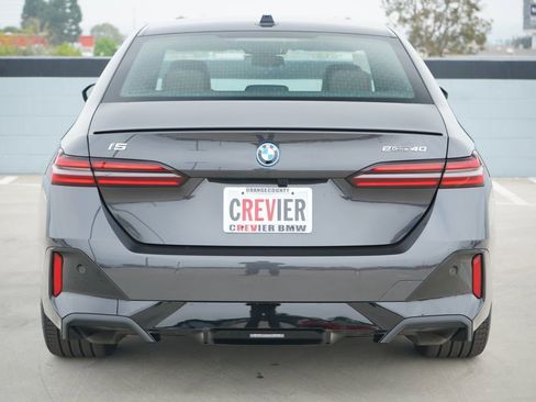 New 2026 BMW i5 eDrive40 w/ M Sport Package image 6