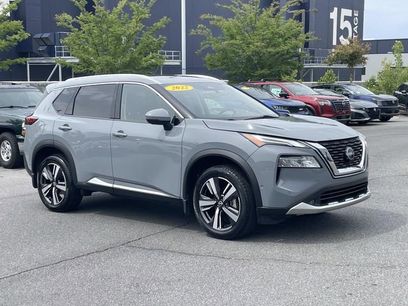 Used 2022 Nissan Rogue Platinum w/ Head-Up Display Package