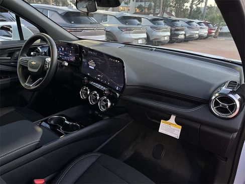 New 2026 Chevrolet Blazer EV LT w/ LPO, All-Weather Mat Package FWD image 27