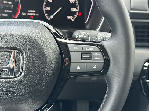 New 2025 Honda Pilot Touring image 28