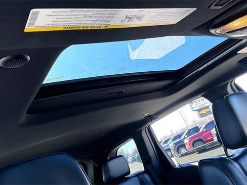 Used 2020 Jeep Grand Cherokee Altitude image 27