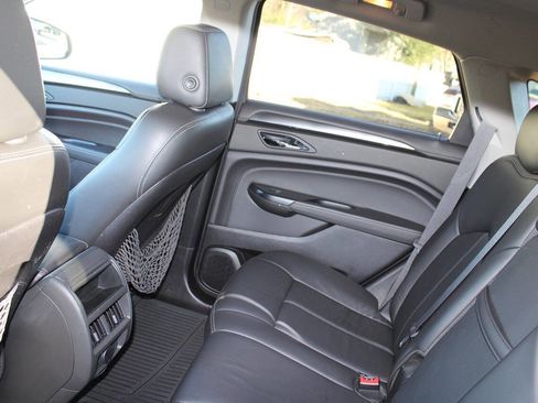 Used 2016 Cadillac SRX Base 4dr SUV image 31