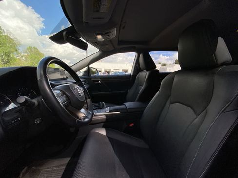 Used 2021 Lexus RX 350L Premium w/ Premium Package AWD/4WD image 18