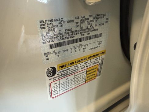 Used 2024 Ford Expedition Timberline image 32