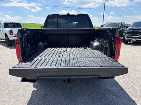 Used 2024 Toyota Tundra SR5 w/ SR5 Convenience Package AWD/4WD image 28