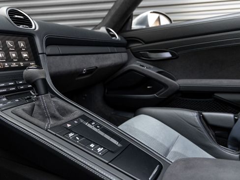 Certified 2024 Porsche 718 Boxster Spyder RS RWD image 26
