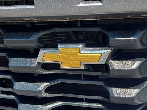 Used 2020 Chevrolet Silverado 1500 Custom w/ Custom Convenience Package AWD/4WD image 28