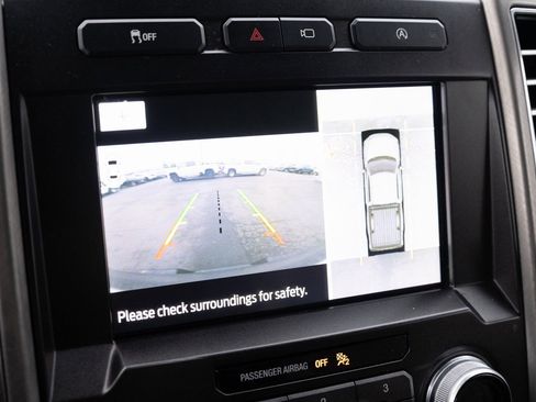 Used 2019 Ford F150 Limited AWD/4WD image 4