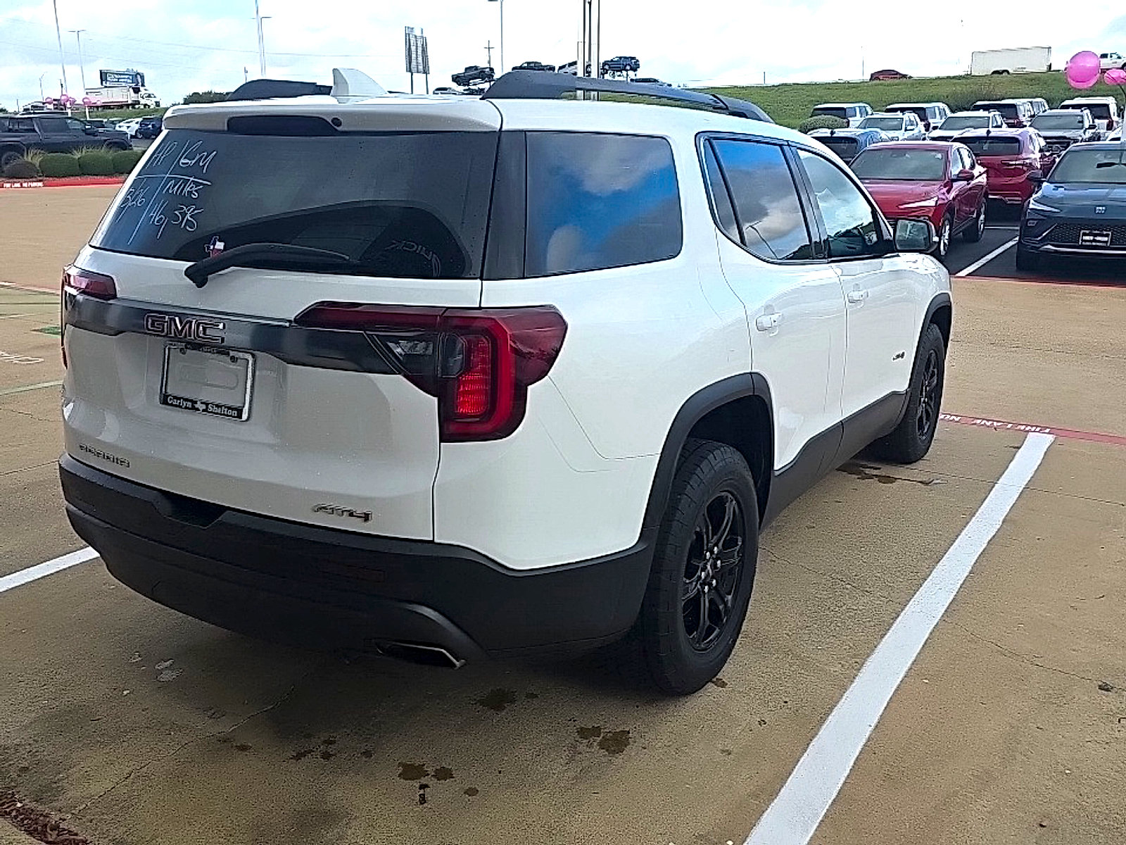 Used 2023 GMC Acadia AT4 w/ Technology Package AWD/4WD image 5