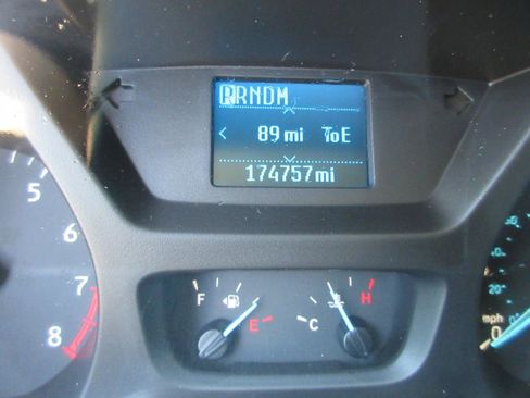 Used 2015 Ford Transit 150 130 Low Roof RWD image 34