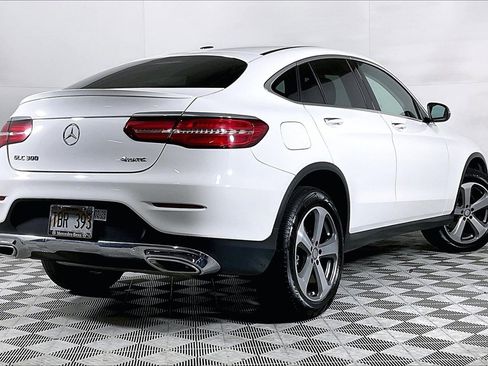 Used 2017 Mercedes-Benz GLC 300 4MATIC Coupe w/ Premium 2 Package image 10
