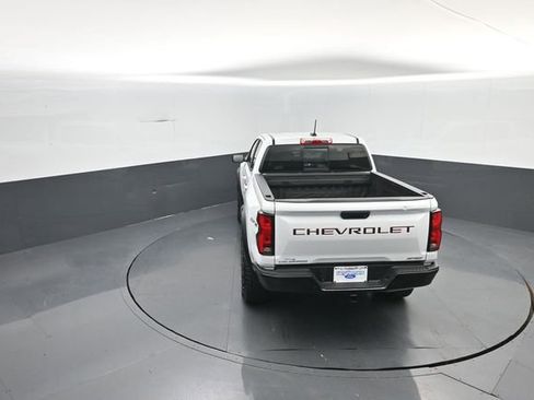 Used 2024 Chevrolet Colorado ZR2 w/ Safety Package AWD/4WD image 27