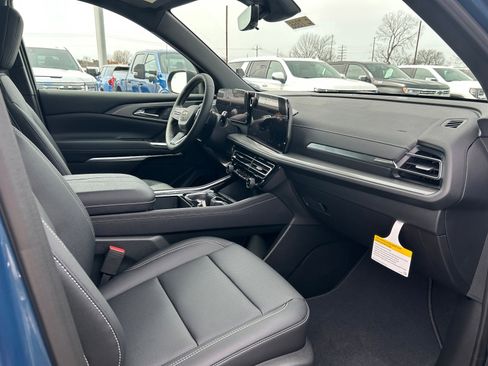 New 2026 Chevrolet Traverse LT w/ Driver Confidence Package image 15