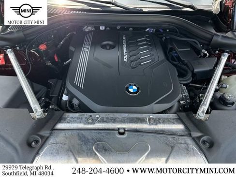 Certified 2025 BMW X4 M40i AWD/4WD image 18