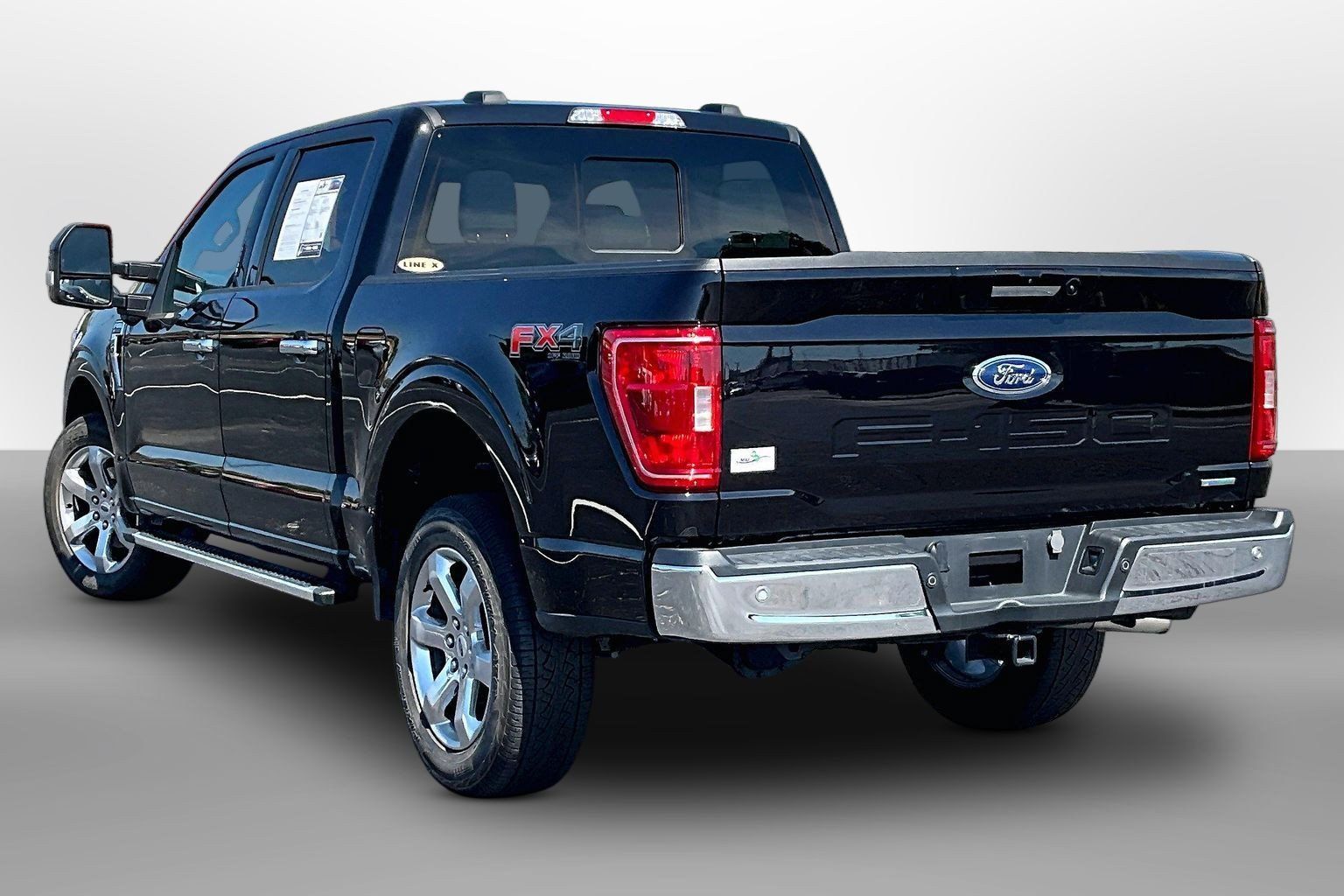 Used 2023 Ford F150 XLT w/ Equipment Group 302A High AWD/4WD image 10