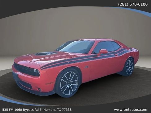 Used 2020 Dodge Challenger R/T w/ Plus Package RWD image 3