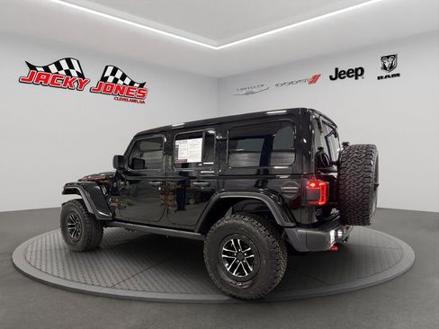 Used 2025 Jeep Wrangler Unlimited Rubicon image 7