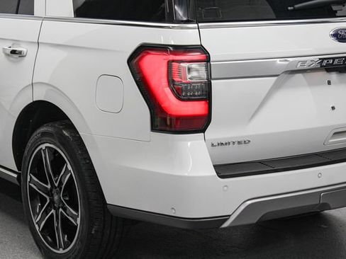 Certified 2020 Ford Expedition Limited w/ Special Edition Package AWD/4WD image 7