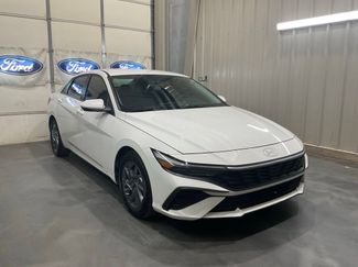 Used 2024 Hyundai Elantra SEL FWD video 1