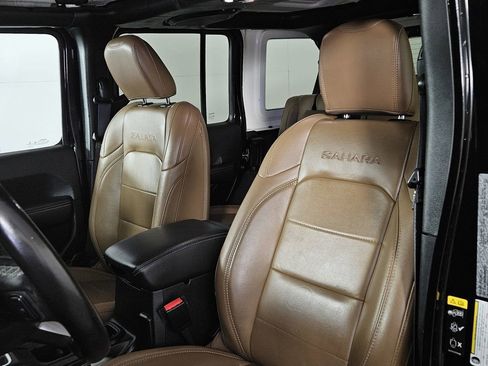 Used 2021 Jeep Wrangler Unlimited Sahara w/ Safety Group image 22