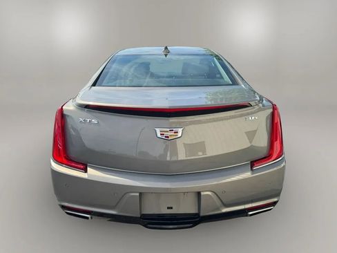 Used 2018 Cadillac XTS Premium Luxury w/ Driver Assist Package FWD image 9