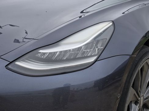 Used 2020 Tesla Model 3 RWD image 7
