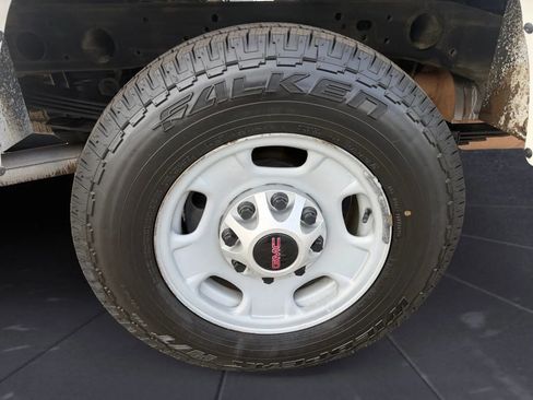 Used 2018 GMC Sierra 2500 2WD Regular Cab w/ Sierra Convenience Package image 38